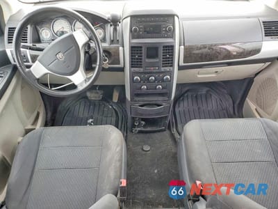 Zdjęcie 8 z 13 samochodu: 2010 DODGE GRAND CARAVAN SXT VIN:2D4RN5D13AR427384 - miniatura