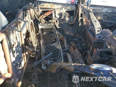 Zdjęcie 10 z 11 samochodu: 2004 NISSAN MURANO SL VIN:JN8AZ08W64W316898 - miniatura