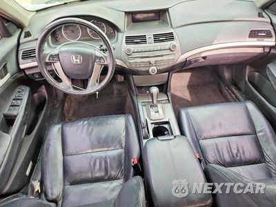 Zdjęcie 8 z 11 samochodu: 2012 HONDA ACCORD SE VIN:1HGCP2F61CA241453 - miniatura