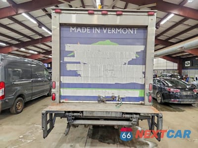 Zdjęcie 6 z 13 samochodu: 2015 ISUZU NQR VIN:JALE5W167F7900521 - miniatura