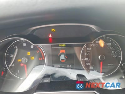 Zdjęcie 9 z 13 samochodu: 2013 AUDI A4 VIN:WAUFFAFL3DN039199 - miniatura