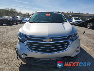 Piąte zdjęcie samochodu w środku: 2020 CHEVROLET EQUINOX PREMIER VIN:2GNAXNEV5L6188163 - miniatura