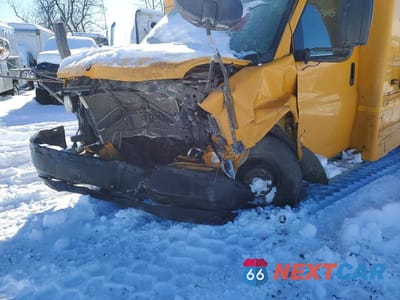 Zdjęcie 9 z 10 samochodu: 2017 CHEVROLET EXPRESS SCHOOL BUS VIN:1HA3GRBGXHN001416 - miniatura