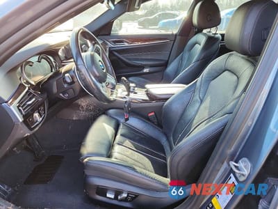 Zdjęcie 7 z 12 samochodu: 2018 BMW 530 XI VIN:WBAJA7C51JWA71322 - miniatura