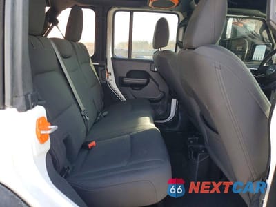 Zdjęcie 10 z 11 samochodu: 2018 JEEP WRANGLER UNLIMITED SPORT VIN:1C4HJXDN4JW215913 - miniatura