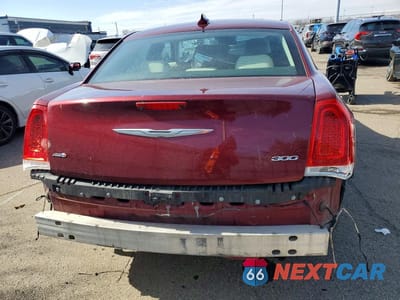 Zdjęcie 6 z 11 samochodu: 2017 CHRYSLER 300 LIMITED VIN:2C3CCARGXHH521913 - miniatura