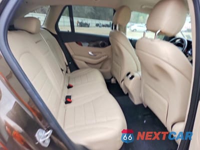 Zdjęcie 11 z 12 samochodu: 2016 MERCEDES-BENZ GLC 300 4MATIC VIN:WDC0G4KB7GF082425 - miniatura