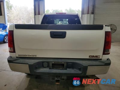 Zdjęcie 6 z 13 samochodu: 2011 GMC SIERRA C2500 HEAVY DUTY VIN:1GT21ZCG7BZ104955 - miniatura