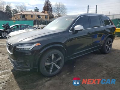 2016 VOLVO XC90 T6 YV4A22PMXG1058153 - główne zdjęcie licytacji z USA - miniatura