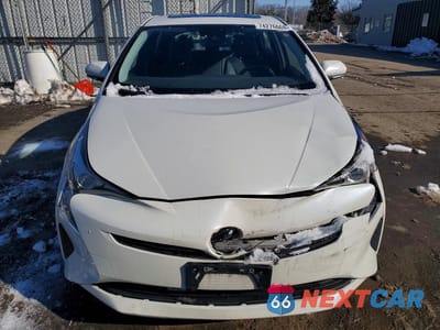 Piąte zdjęcie samochodu w środku: 2016 TOYOTA PRIUS VIN:JTDKARFU5G3016451 - miniatura
