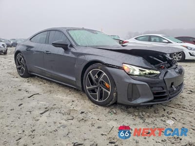 Czwarte zdjęcie samochodu z boku: 2024 AUDI RS E-TRON GT VIN:WAUBHBFW8R7901384 - miniatura