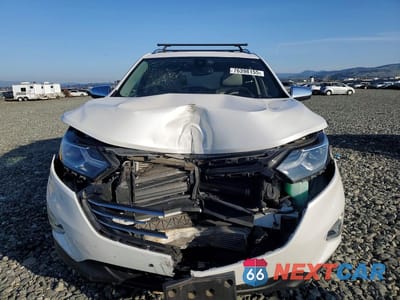 Piąte zdjęcie samochodu w środku: 2018 CHEVROLET EQUINOX PREMIER VIN:2GNAXWEX9J6222478 - miniatura