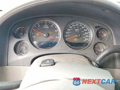 Zdjęcie 9 z 11 samochodu: 2007 GMC YUKON XL C1500 VIN:1GKFC16057J232486 - miniatura