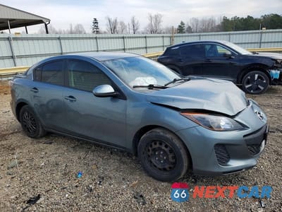 Czwarte zdjęcie samochodu z boku: 2013 MAZDA 3 I VIN:JM1BL1U77D1756261 - miniatura