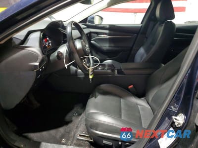 Zdjęcie 7 z 13 samochodu: 2024 MAZDA 3 PREFERRED VIN:3MZBPACM3RM404779 - miniatura