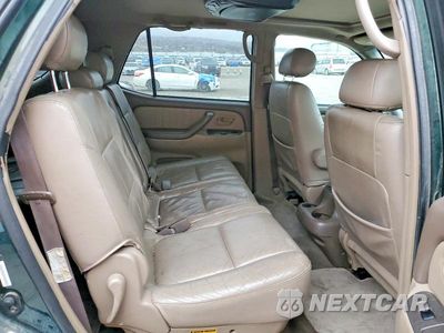 Zdjęcie 11 z 13 samochodu: 2002 TOYOTA SEQUOIA LIMITED VIN:5TDBT48A92S095470 - miniatura