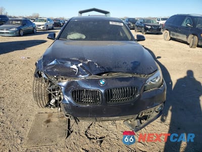 Piąte zdjęcie samochodu w środku: 2015 BMW 528 XI VIN:WBA5A7C51FD626142 - miniatura