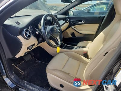 Zdjęcie 7 z 11 samochodu: 2014 MERCEDES-BENZ CLA 250 4MATIC VIN:WDDSJ4GB0EN101219 - miniatura