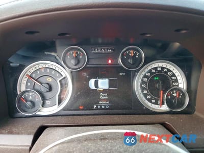 Zdjęcie 9 z 12 samochodu: 2015 RAM 1500 LARAMIE VIN:1C6RR7NT3FS774885 - miniatura