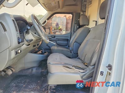 Zdjęcie 7 z 13 samochodu: 2012 NISSAN NV 2500 DELIVERY VAN VIN:1N6BF0LX4CN111672 - miniatura