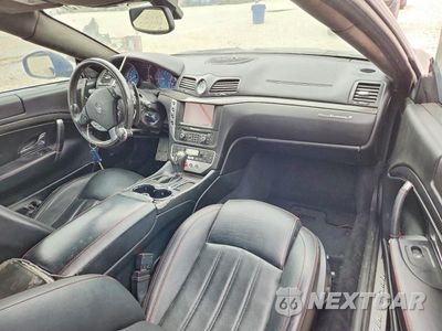 Zdjęcie 8 z 12 samochodu: 2011 MASERATI GRANTURISMO S VIN:ZAM45KLA7B0057670 - miniatura