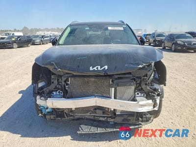 Piąte zdjęcie samochodu w środku: 2025 KIA SORENTO EX VIN:5XYRH4JF3SG325426 - miniatura