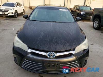 Piąte zdjęcie samochodu w środku: 2015 TOYOTA CAMRY HYBRID LE VIN:4T1BD1FK3FU142545 - miniatura