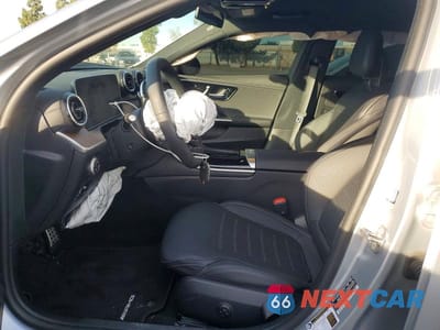 Zdjęcie 7 z 11 samochodu: 2025 MERCEDES-BENZ C 300 VIN:W1KAF4GB5SR251473 - miniatura