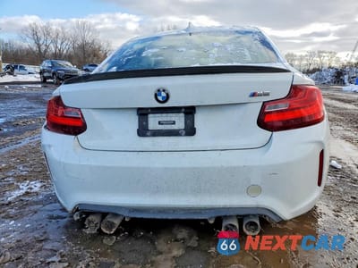 Zdjęcie 6 z 11 samochodu: 2017 BMW M2 VIN:WBS1H9C54HV786353 - miniatura