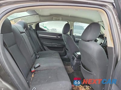 Zdjęcie 10 z 12 samochodu: 2010 DODGE CHARGER SXT VIN:2B3CA3CV5AH168542 - miniatura