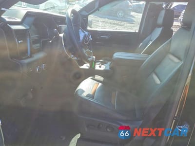 Zdjęcie 7 z 11 samochodu: 2025 GMC SIERRA K1500 AT4 VIN:3GTUUEE86SG319810 - miniatura