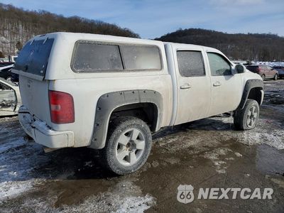 Trzecie zdjęcie samochodu z tyłu: 2010 CHEVROLET SILVERADO K1500 LT VIN:3GCRKSE31AG241711 - miniatura