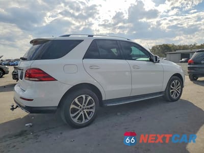 Trzecie zdjęcie samochodu z tyłu: 2018 MERCEDES-BENZ GLE 350 VIN:4JGDA5JB9JB052742 - miniatura