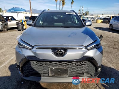 Piąte zdjęcie samochodu w środku: 2024 TOYOTA COROLLA CROSS HYBRID XSE VIN:7MUFBABG5RV050932 - miniatura
