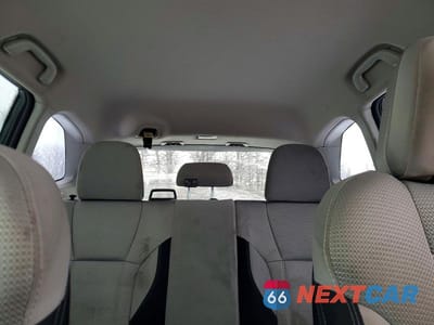 Zdjęcie 10 z 12 samochodu: 2023 SUBARU FORESTER VIN:JF2SKAAC3PH418213 - miniatura