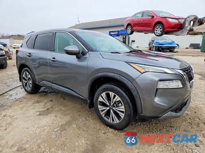 Czwarte zdjęcie samochodu z boku: 2023 NISSAN ROGUE SV VIN:5N1BT3BA5PC740560 - miniatura