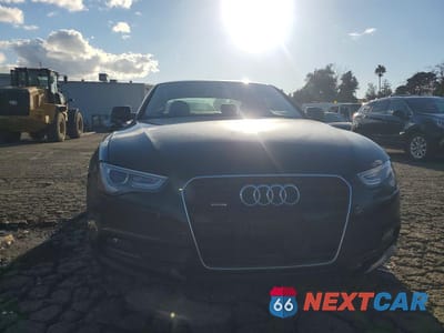 Piąte zdjęcie samochodu w środku: 2013 AUDI A5 PREMIUM PLUS VIN:WAULFAFR7DA034389 - miniatura