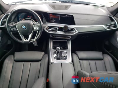 Zdjęcie 8 z 13 samochodu: 2021 BMW X5 XDRIVE40I VIN:5UXCR6C07M9H45283 - miniatura