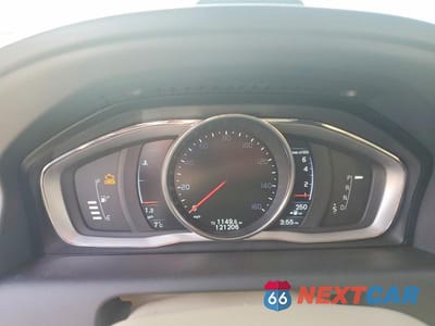 Zdjęcie 9 z 13 samochodu: 2016 VOLVO XC60 T5 PREMIER VIN:YV440MDK6G2853891 - miniatura