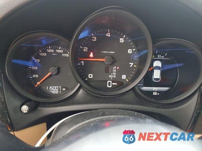 Zdjęcie 9 z 13 samochodu: 2018 PORSCHE MACAN VIN:WP1AA2A58JLB07593 - miniatura
