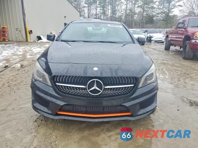 Piąte zdjęcie samochodu w środku: 2016 MERCEDES-BENZ CLA 250 VIN:WDDSJ4EB3GN300481 - miniatura