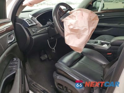 Zdjęcie 8 z 11 samochodu: 2015 CADILLAC SRX LUXURY COLLECTION VIN:3GYFNBE35FS518028 - miniatura