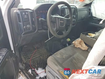 Zdjęcie 8 z 11 samochodu: 2015 GMC SIERRA K2500 HEAVY DUTY VIN:1GT12XEG9FF559968 - miniatura