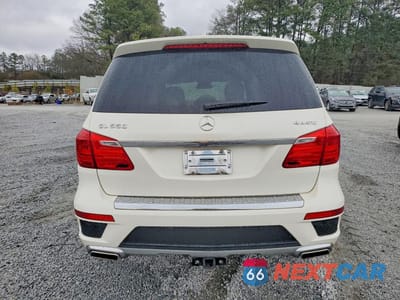 Zdjęcie 6 z 13 samochodu: 2015 MERCEDES-BENZ GL 550 4MATIC VIN:4JGDF7DE0FA441172 - miniatura