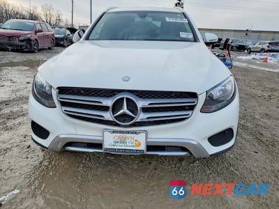 Piąte zdjęcie samochodu w środku: 2016 MERCEDES-BENZ GLC 300 4MATIC VIN:WDC0G4KB1GF025105 - miniatura