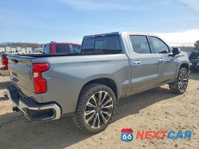 Trzecie zdjęcie samochodu z tyłu: 2021 CHEVROLET SILVERADO K1500 LTZ VIN:1GCUYGET5MZ423583 - miniatura