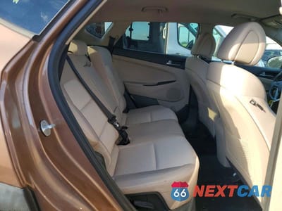 Zdjęcie 11 z 12 samochodu: 2016 HYUNDAI TUCSON SPORT VIN:KM8J3CA28GU053685 - miniatura