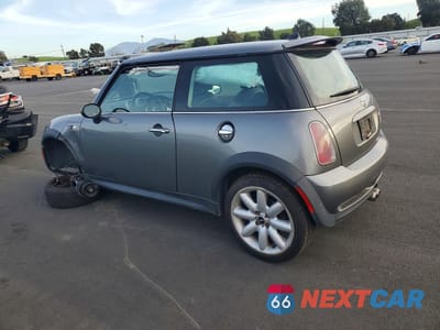 Drugie zdjęcie samochodu z przodu: 2004 MINI COOPER S VIN:WMWRE33484TD85899 - miniatura