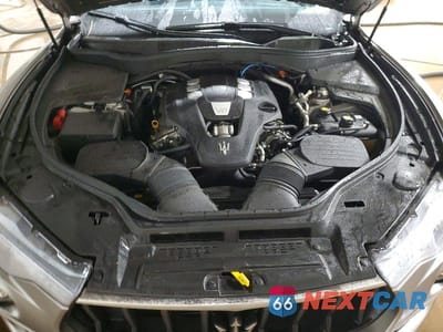 Zdjęcie 11 z 11 samochodu: 2022 MASERATI LEVANTE BASE VIN:ZN661XUA1NX383530 - miniatura