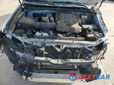 Zdjęcie 11 z 12 samochodu: 2018 TOYOTA 4RUNNER VIN:JTEBU5JR7J5598708 - miniatura